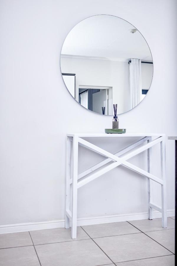 1b - Golden Pearl Of Parklands Apartment